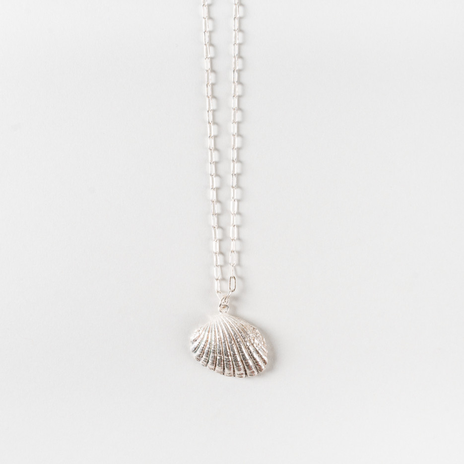 Image of Reversible Cockle Shell Necklace with White Fresh Water Pearl