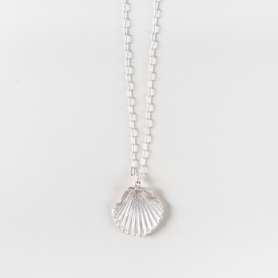 Image of Scallop Shell Necklace