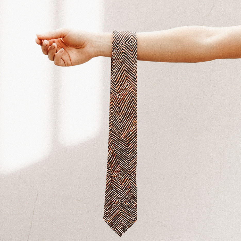 Image of Walka Wiru Tie by Phyllis Donegan | One of Twelve