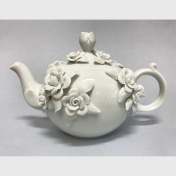 Image for Rose Teapot 1