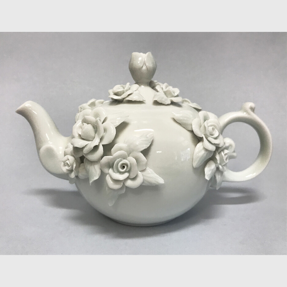 Image of Rose Teapot 1