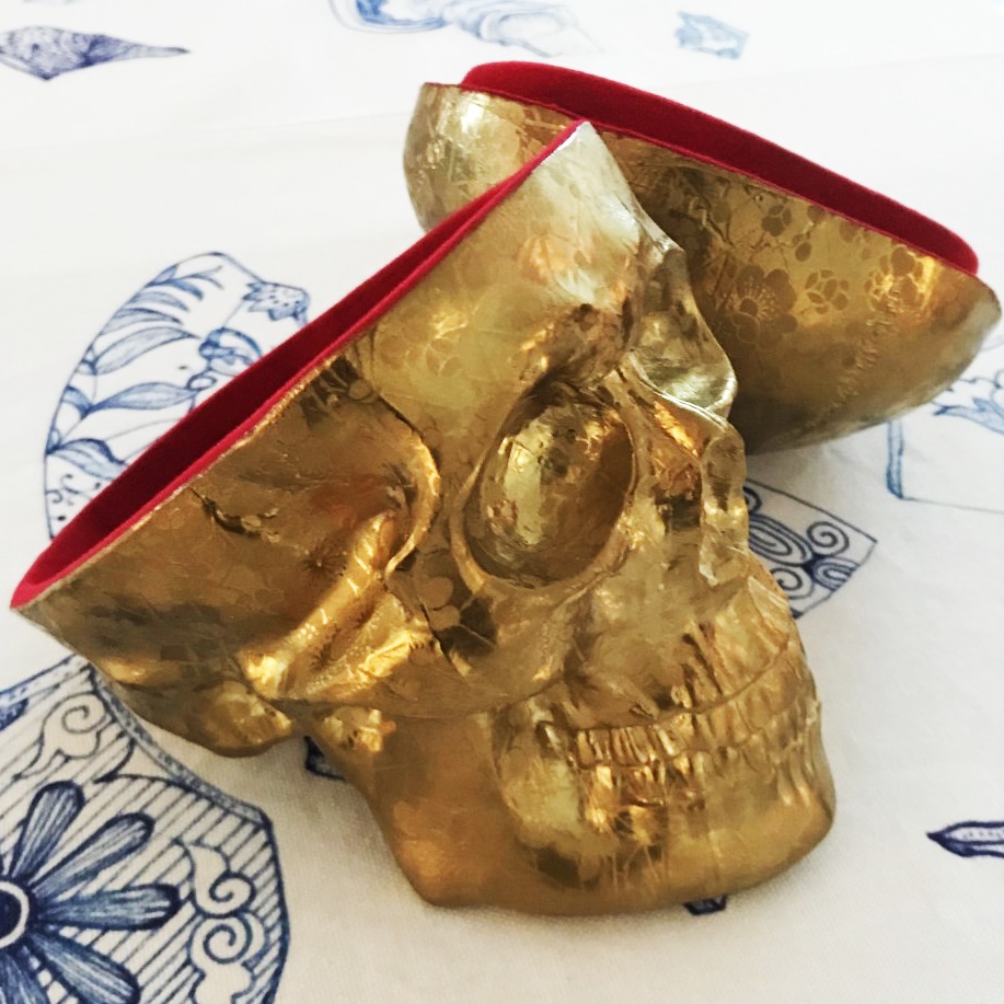 Image of Gold Skull with Cherry Blossoms