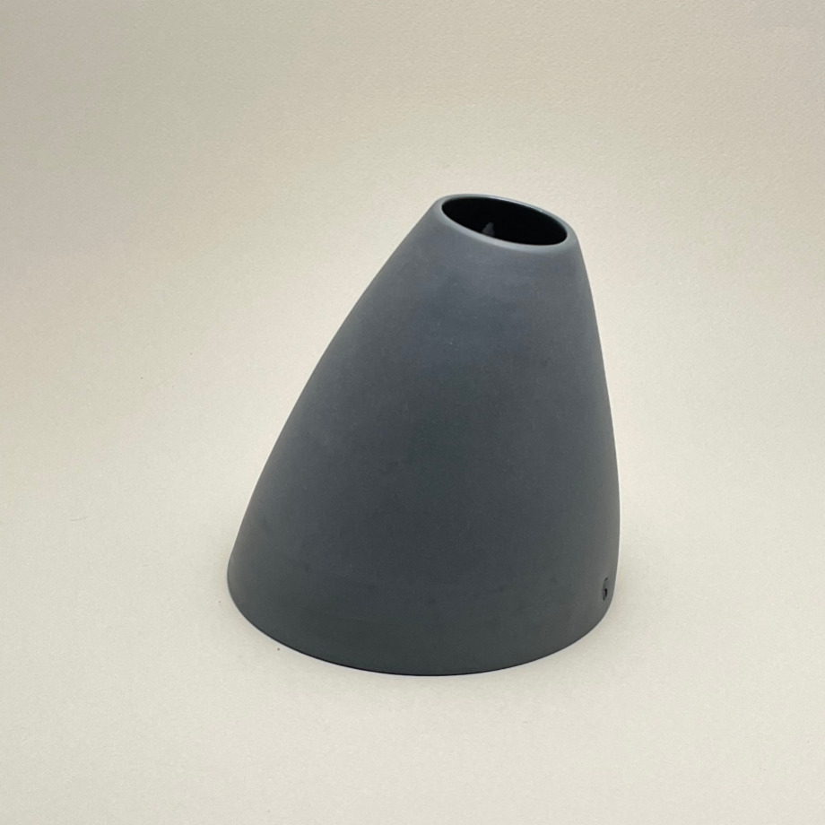 Image of Porcelain Vessel | Large Lumos Black